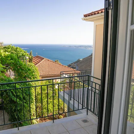 Bay View Vilă Kourouklata